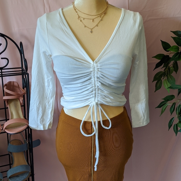 Tops - Picture 2 of 2